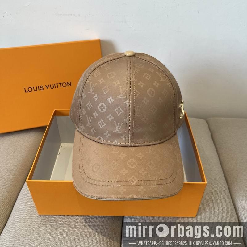 LV Hat dx67
