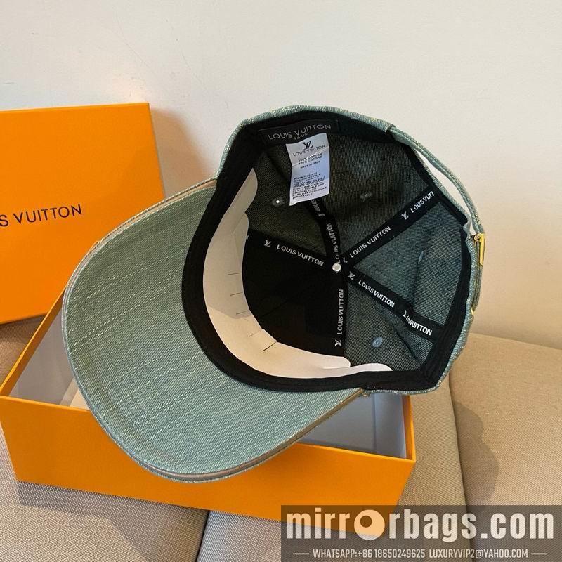 LV Hat dx36