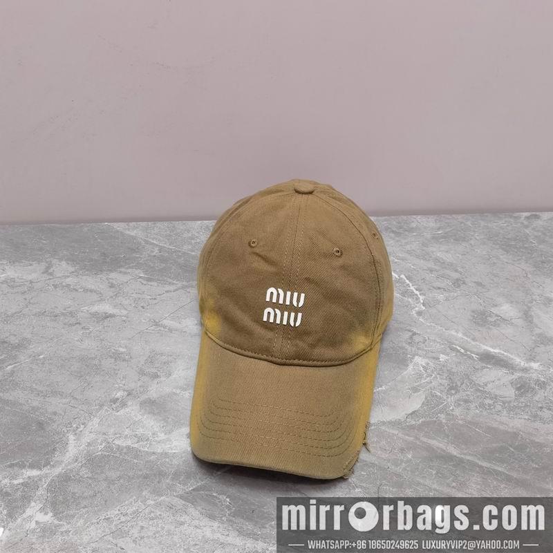 Miumiu Hat dx07