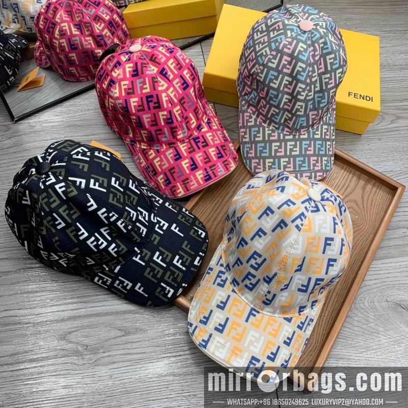 Fendi Hat dx105