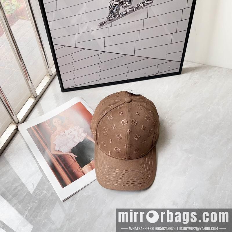 LV Hat 050703