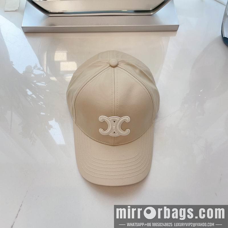 Celine Hat dx44