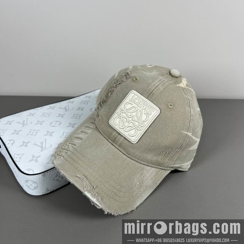 Loewe Hat dx42