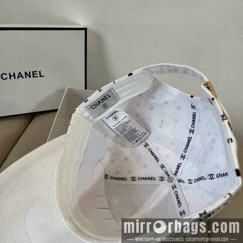 Chanel Hat dx30