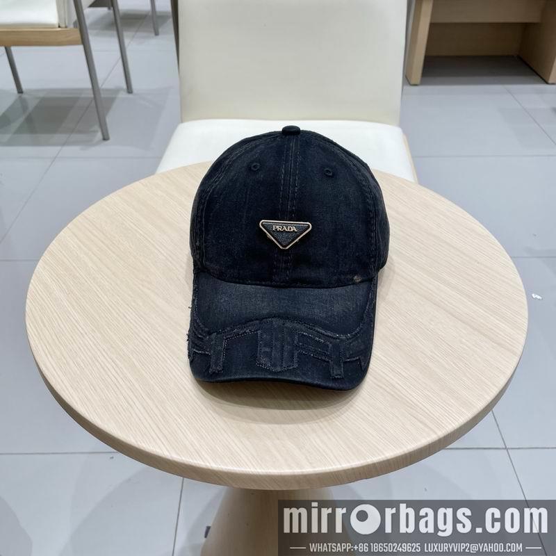 Prada Hat 021002