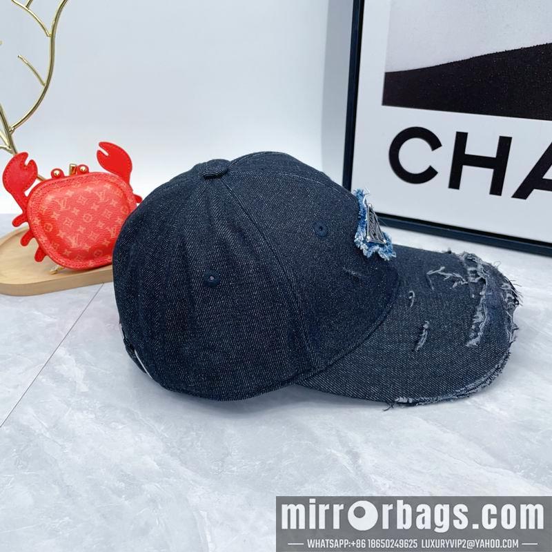 Prada Hat dx01