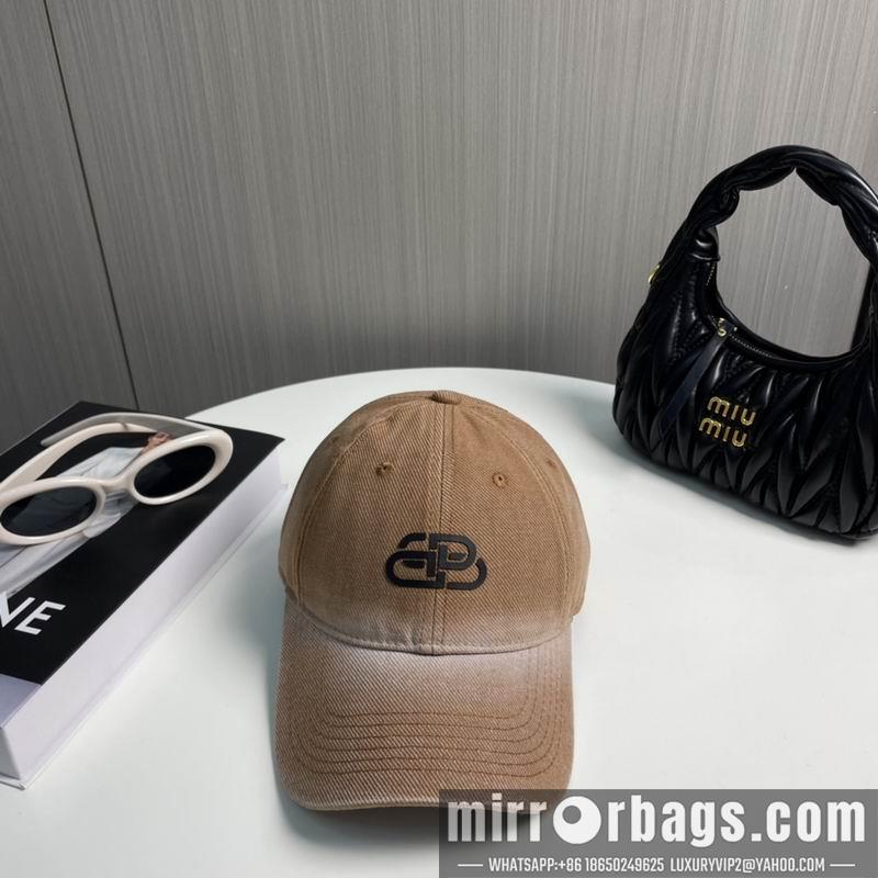 Balenciaga Hat 091402
