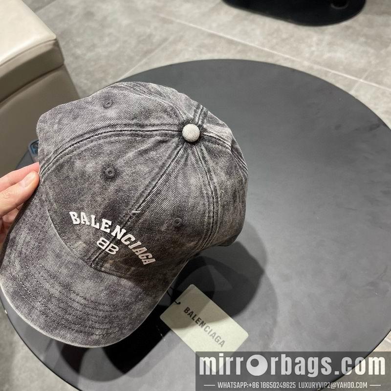Balenciaga Hat 050717