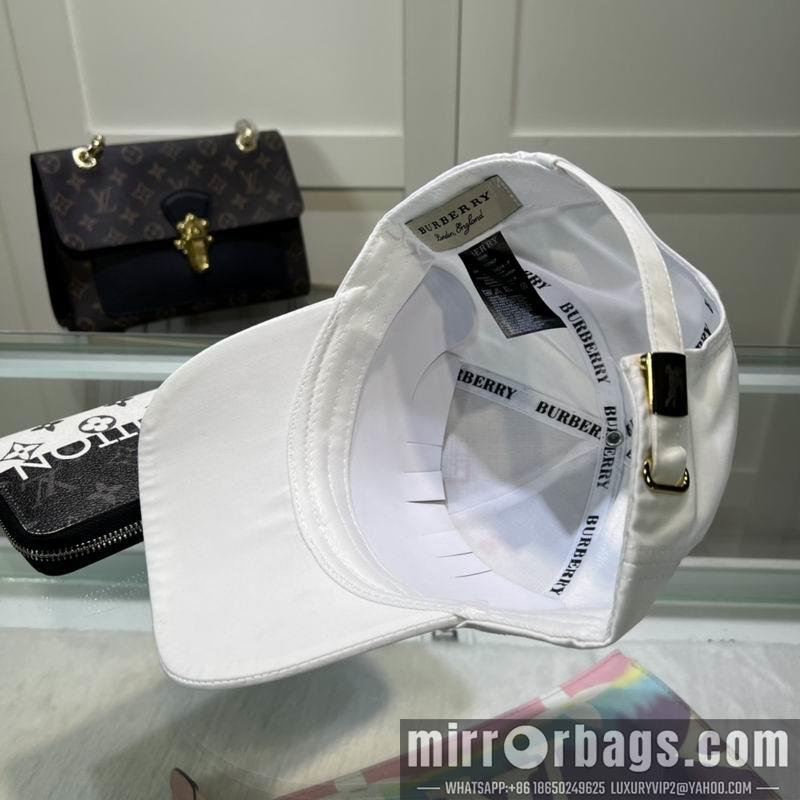Burberry Hat 050706