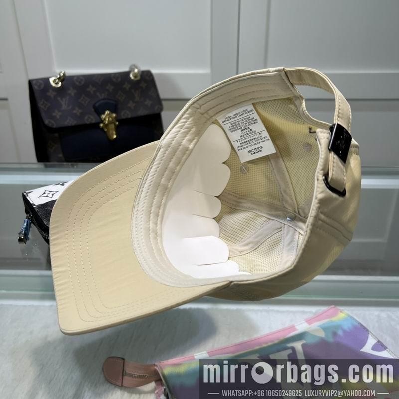 Arcteryx Hat dx08