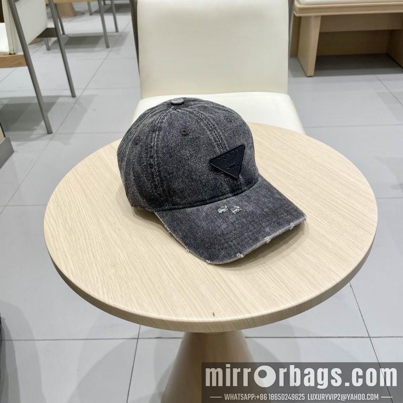 Prada Hat 032001