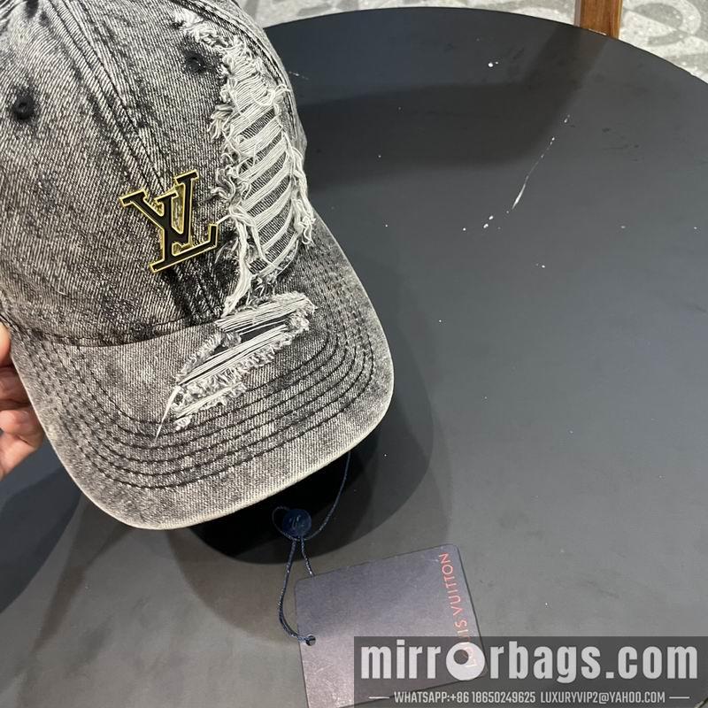 LV Hat 050708