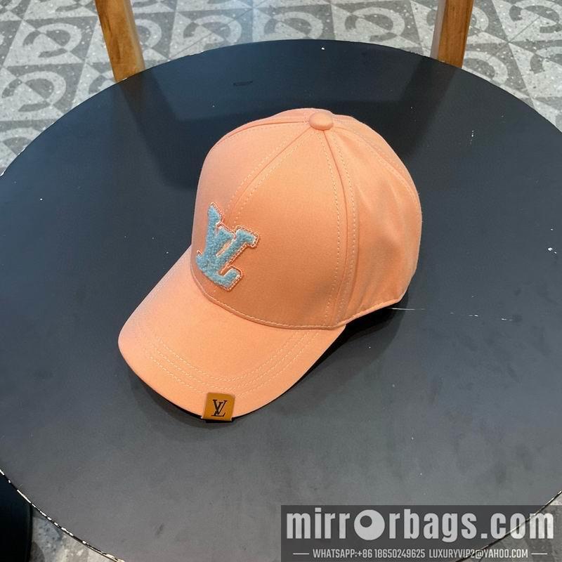 LV Hat 072303