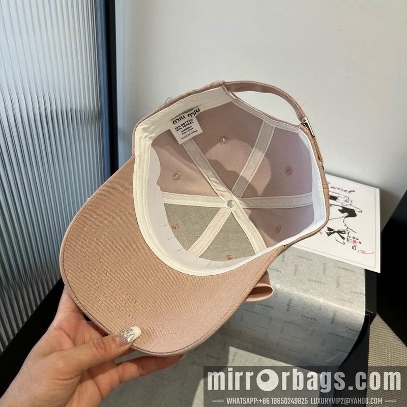 Miumiu Hat dx05