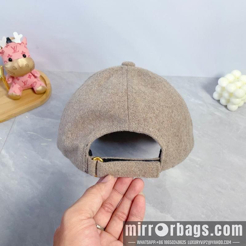 LV Hat dx107