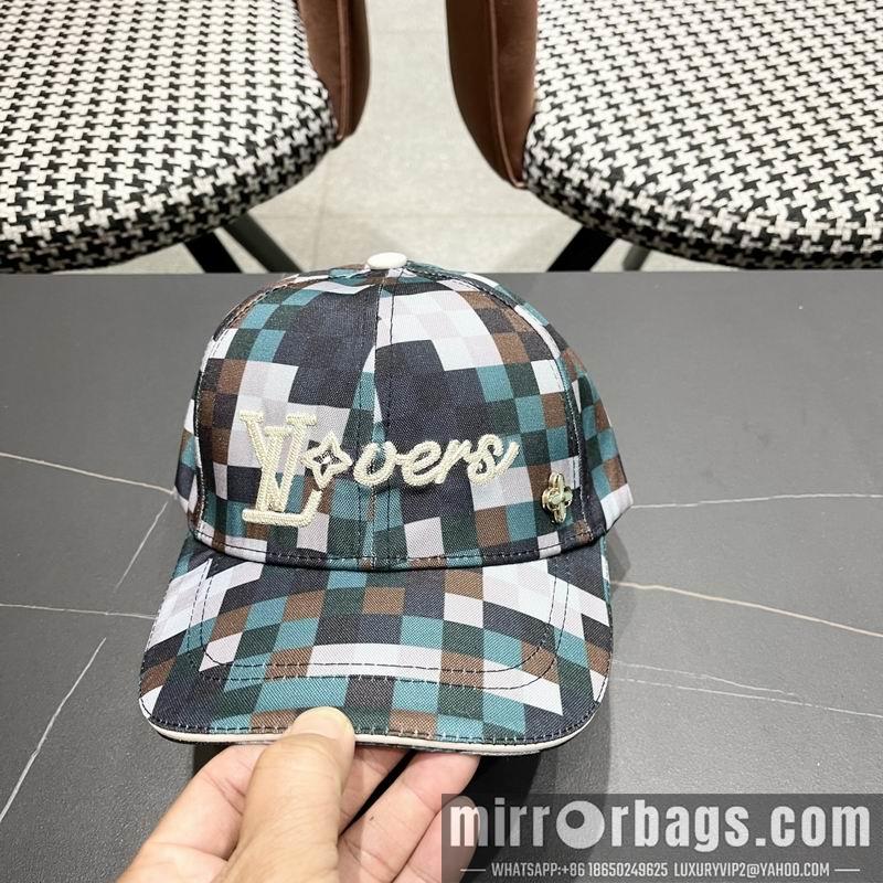 LV Hat 040205