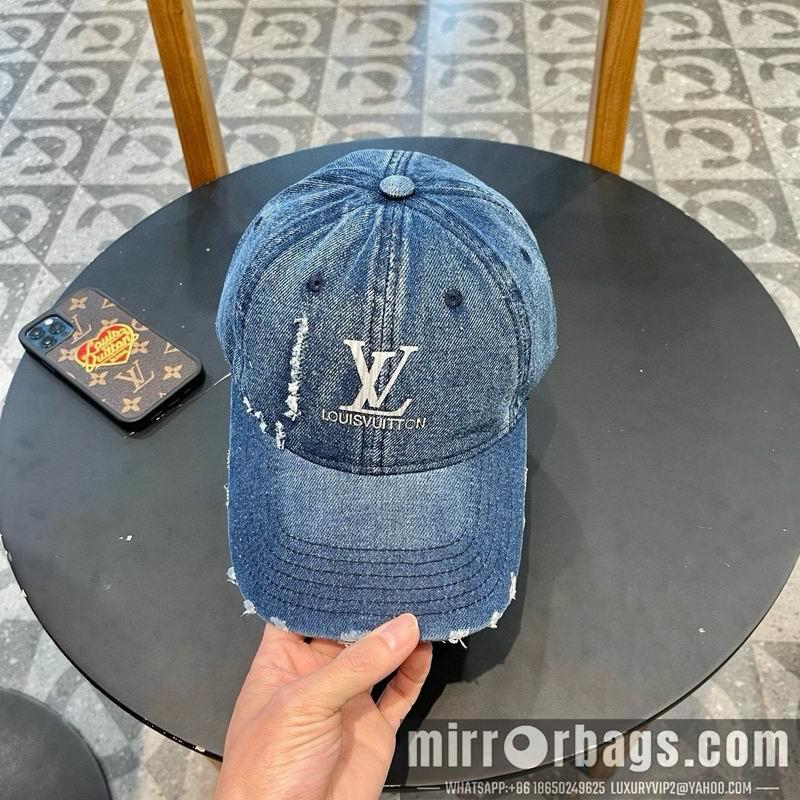 LV Hat 072302