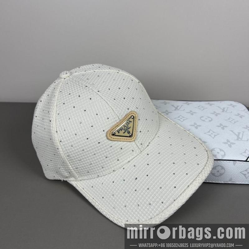 Prada Hat dx17