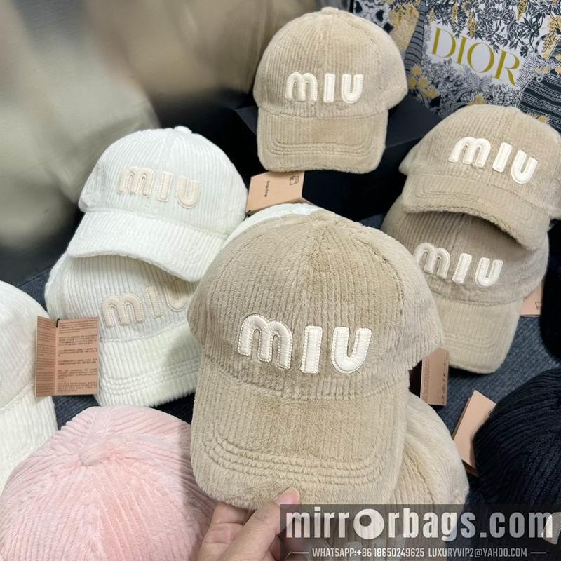 Miumiu Hat dx84