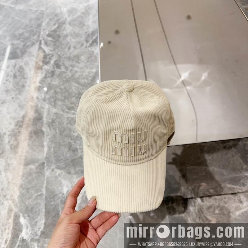 Miumiu Hat dx83