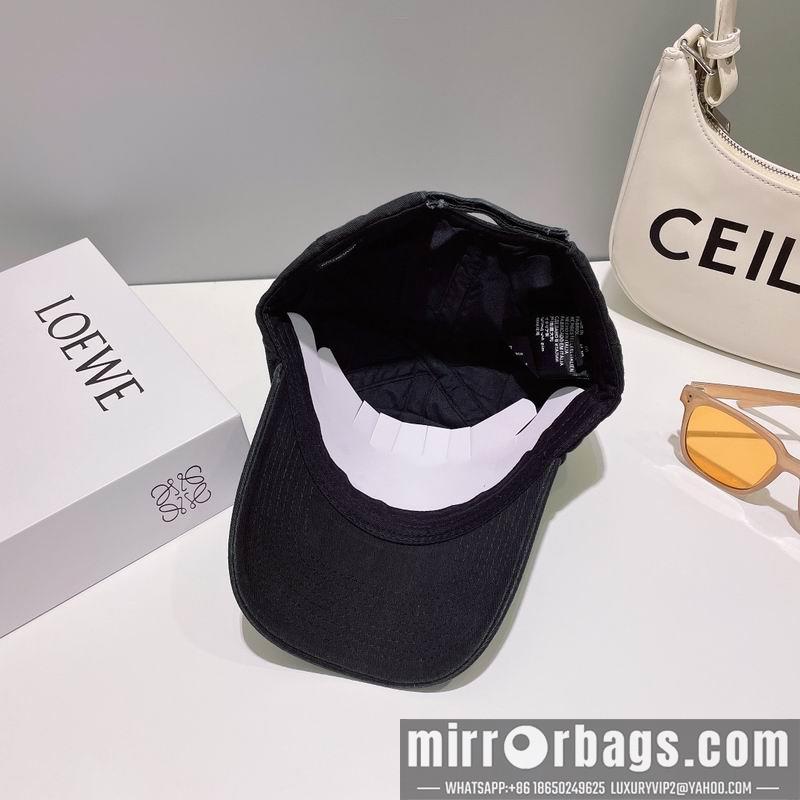 Balenciaga Hat 072203