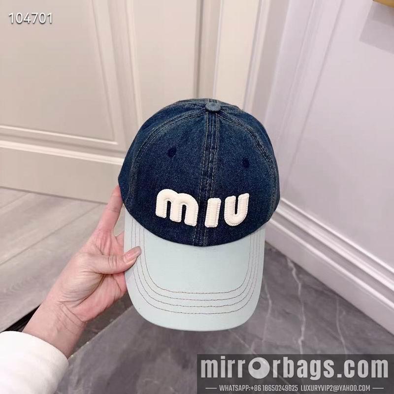 Miumiu Hat 050702
