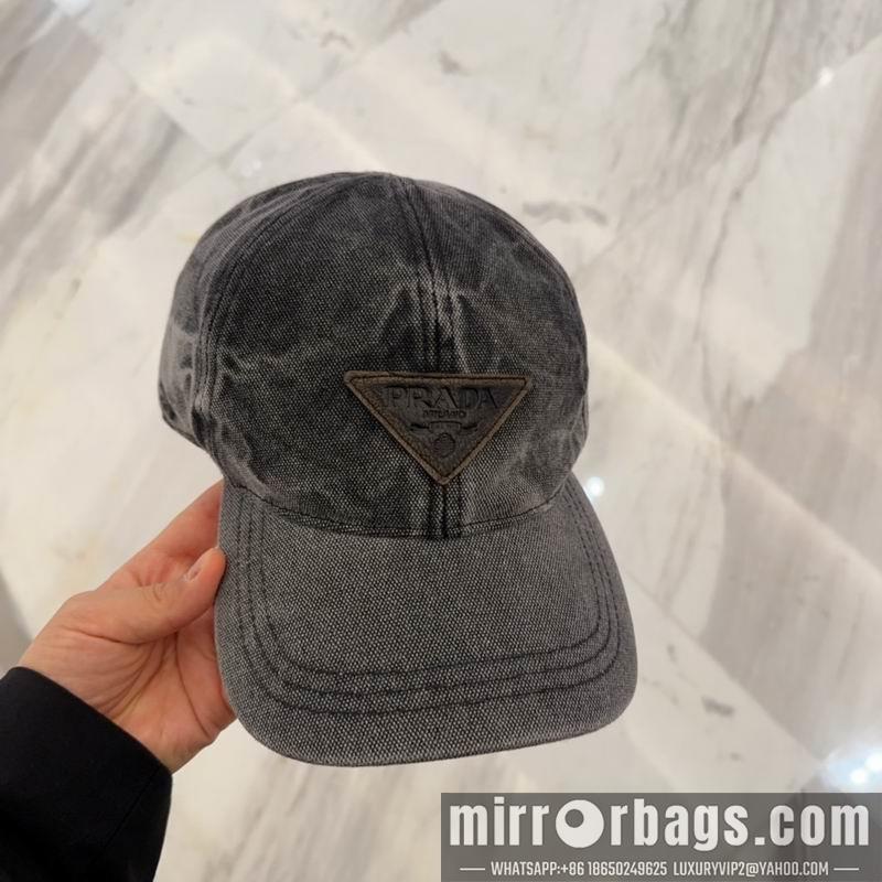 Prada Hat dx23