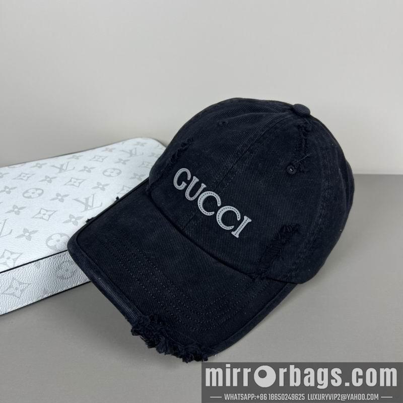 Gucci Hat dx24