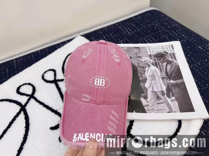 Balenciaga Hat dx107