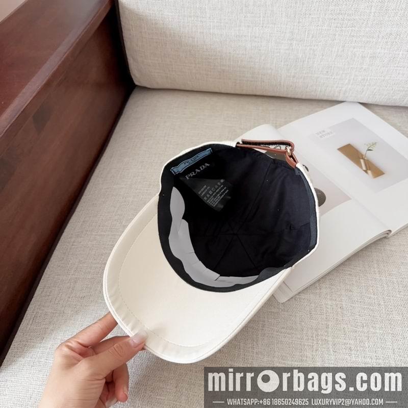 Prada Hat dx54