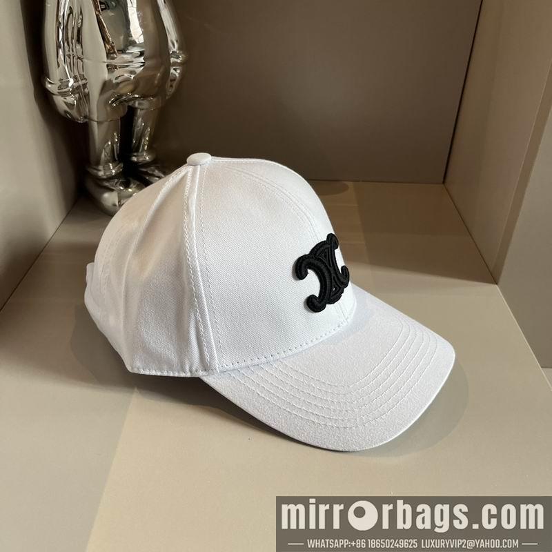Celine Hat dx39