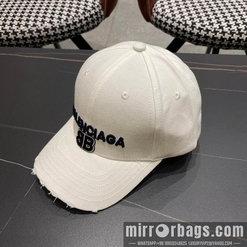Balenciaga Hat 072202