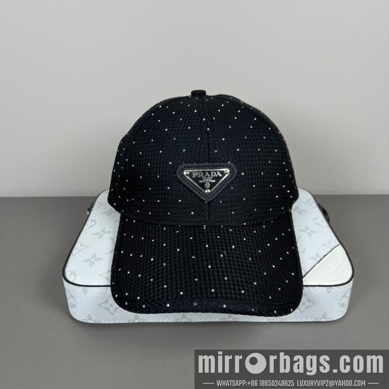 Prada Hat dx17