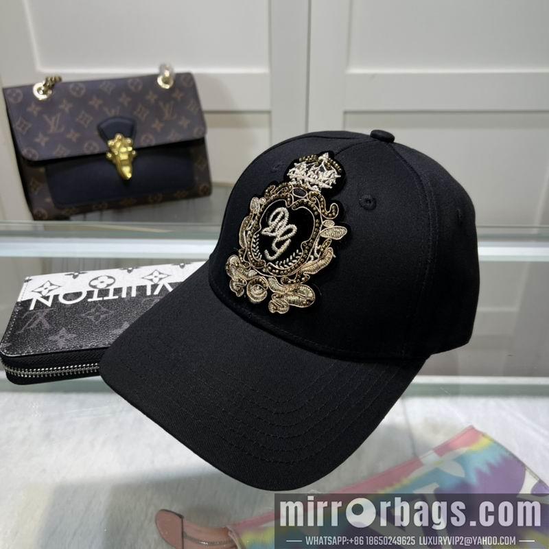 DG Hat dx03