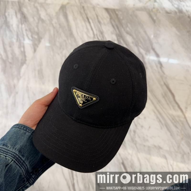 Prada Hat dx18