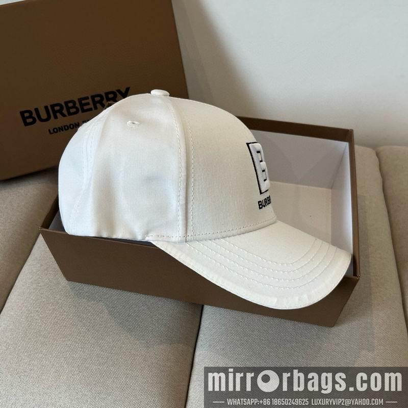 Burberry Hat dx08