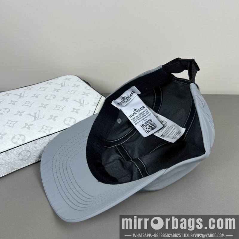 Stone Island Hat dx02