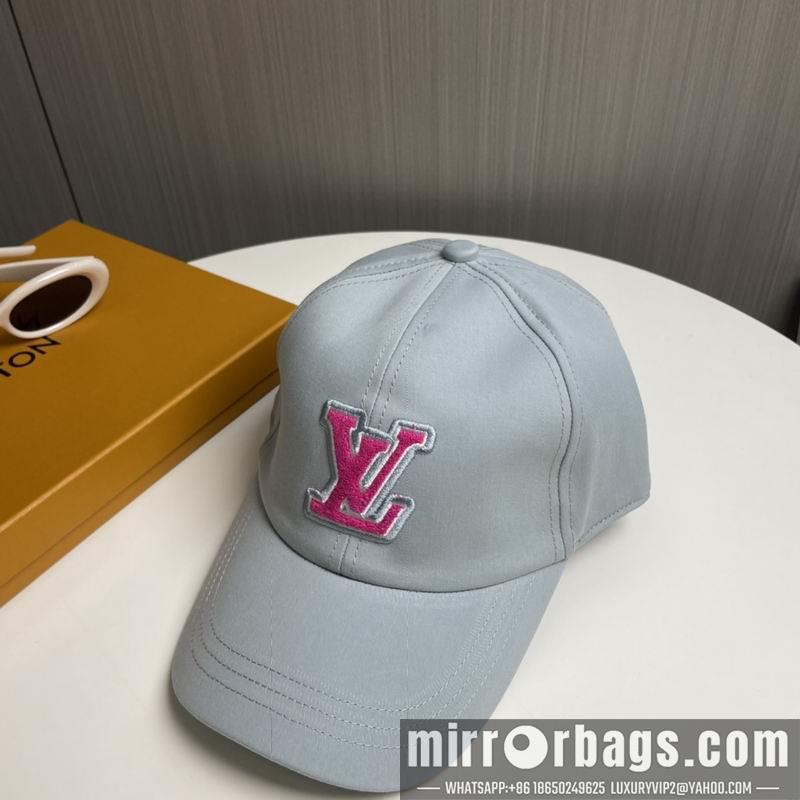 LV Hat dx159