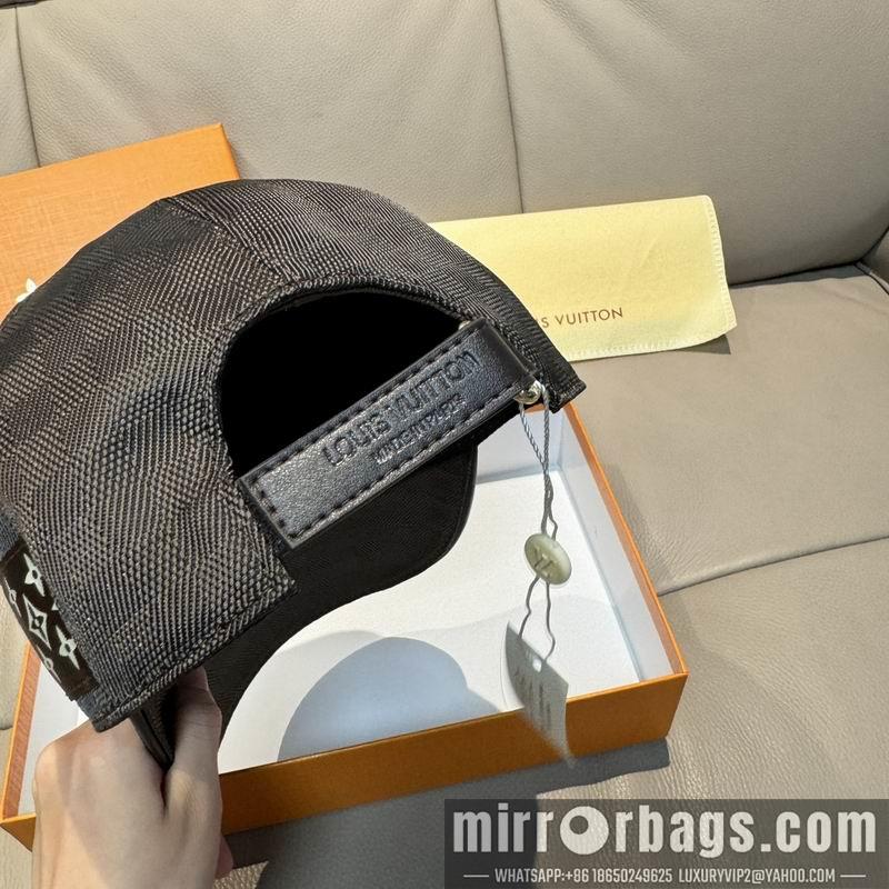 LV Hat 101801