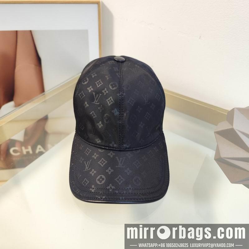 LV Hat dx113