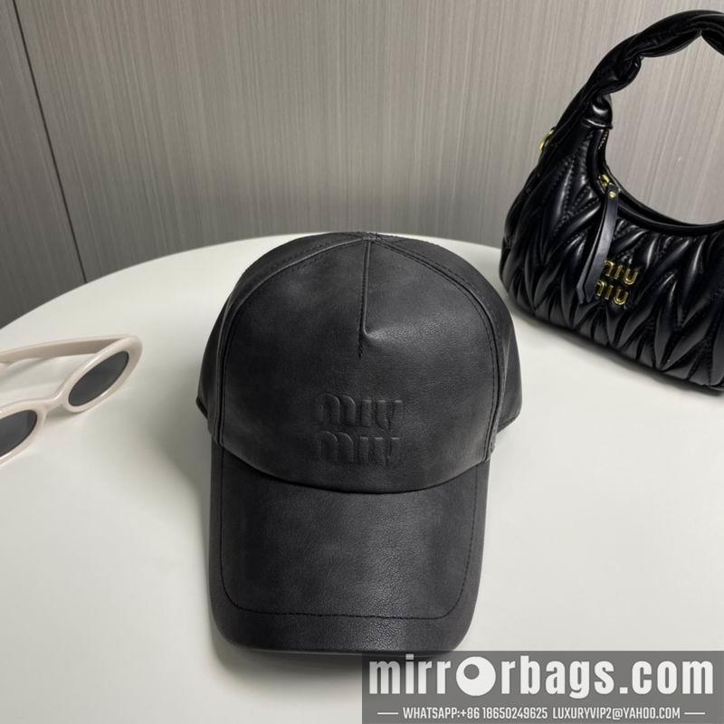 Miumiu Hat dx74