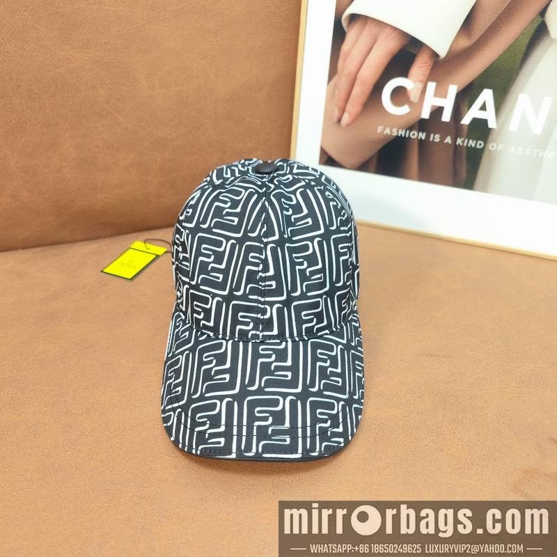 Fendi Hat dx43
