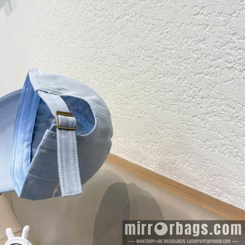 Dior Hat 072803