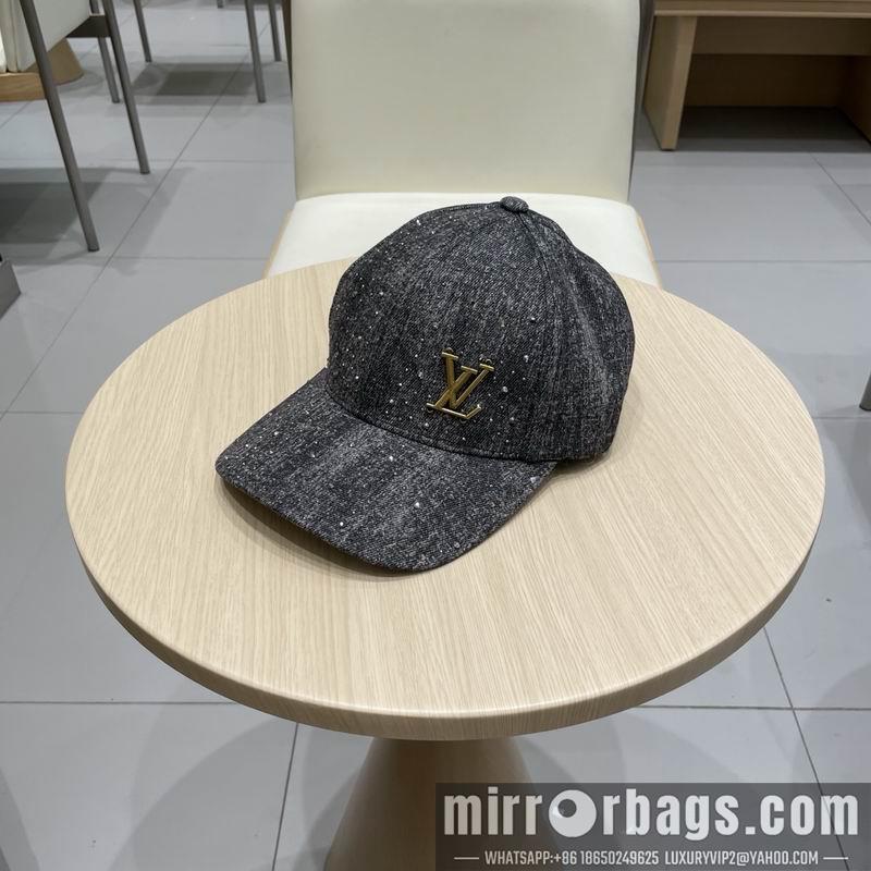 LV Hat 030756