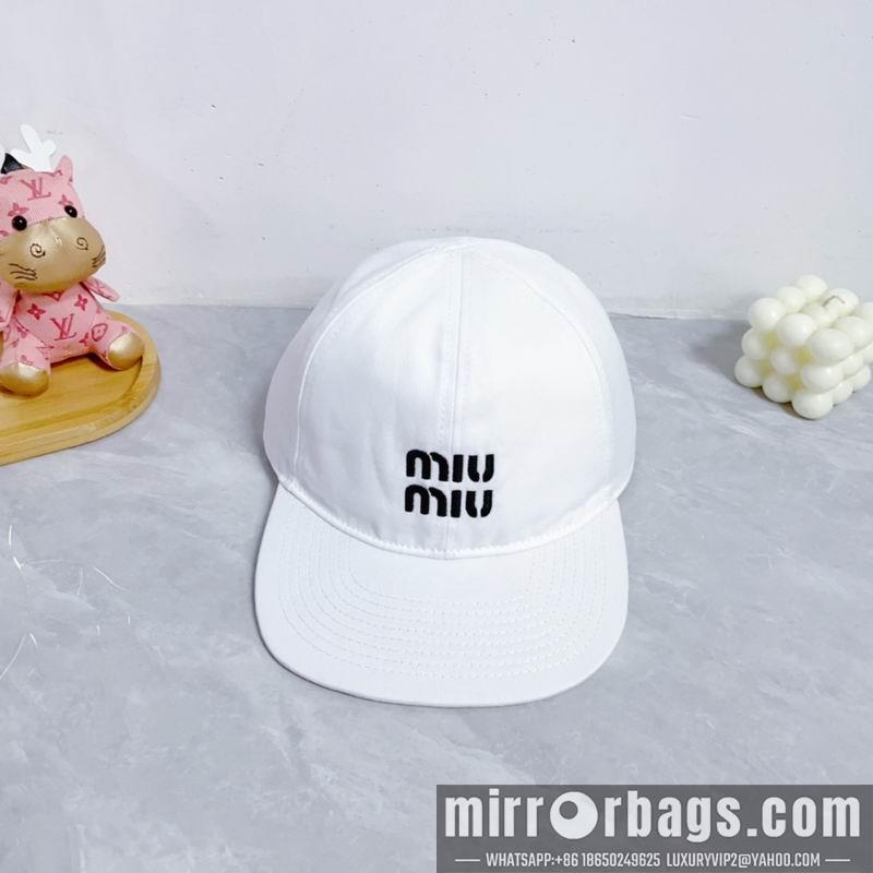 Miumiu Hat dx30