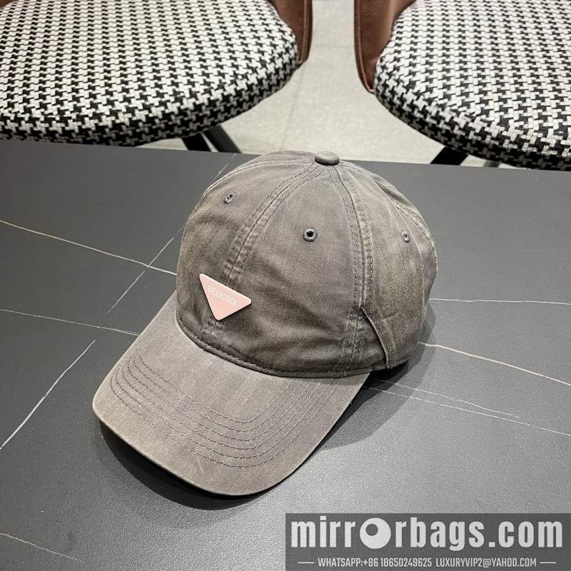 Prada Hat 040203