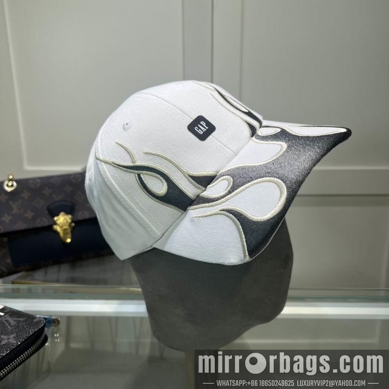 Balenciaga Hat dx111