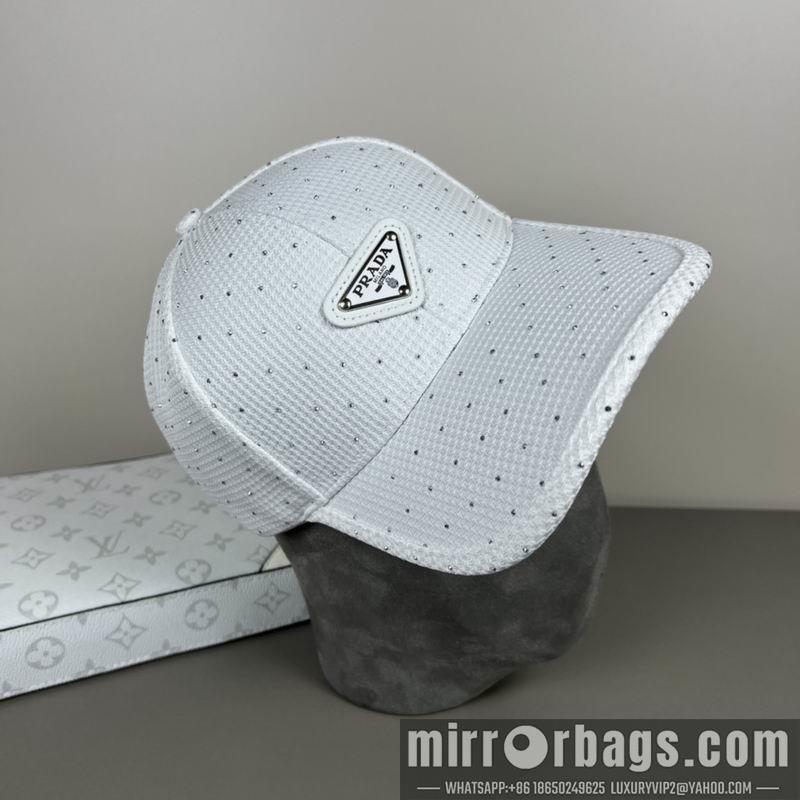 Prada Hat dx17