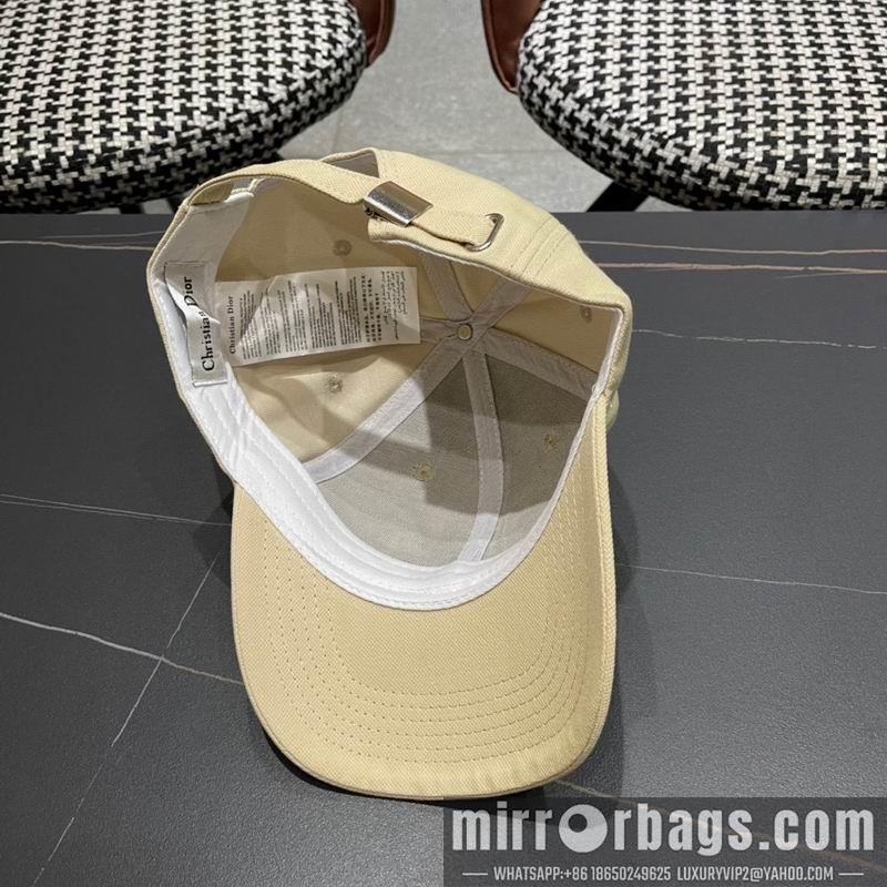 Dior Hat 121401