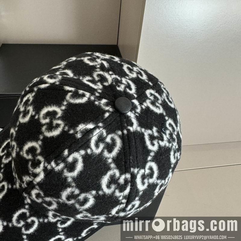 Gucci Hat dx139
